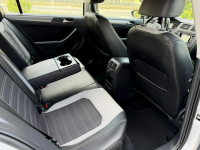 Volkswagen Jetta Climatronic PDC Navi Gwarancja Kutno - zdjęcie 12