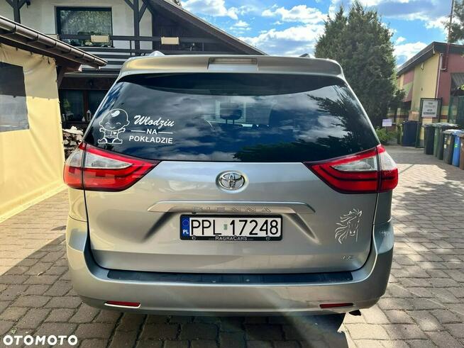 Toyota Sienna Gizałki - zdjęcie 4