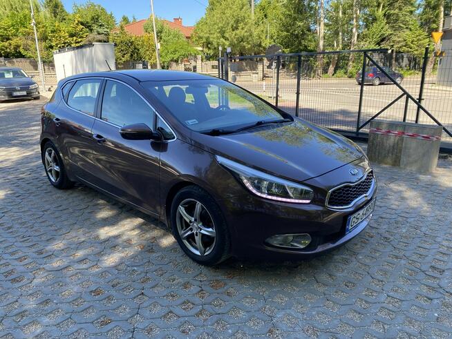 Kia Cee'd Bezwypadkowy 1.6 benzyna polski salon Kobylnica - zdjęcie 4