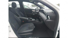 Mercedes A 220 4Matic / pakiet AMG / niski przebieg Wrocław - zdjęcie 10