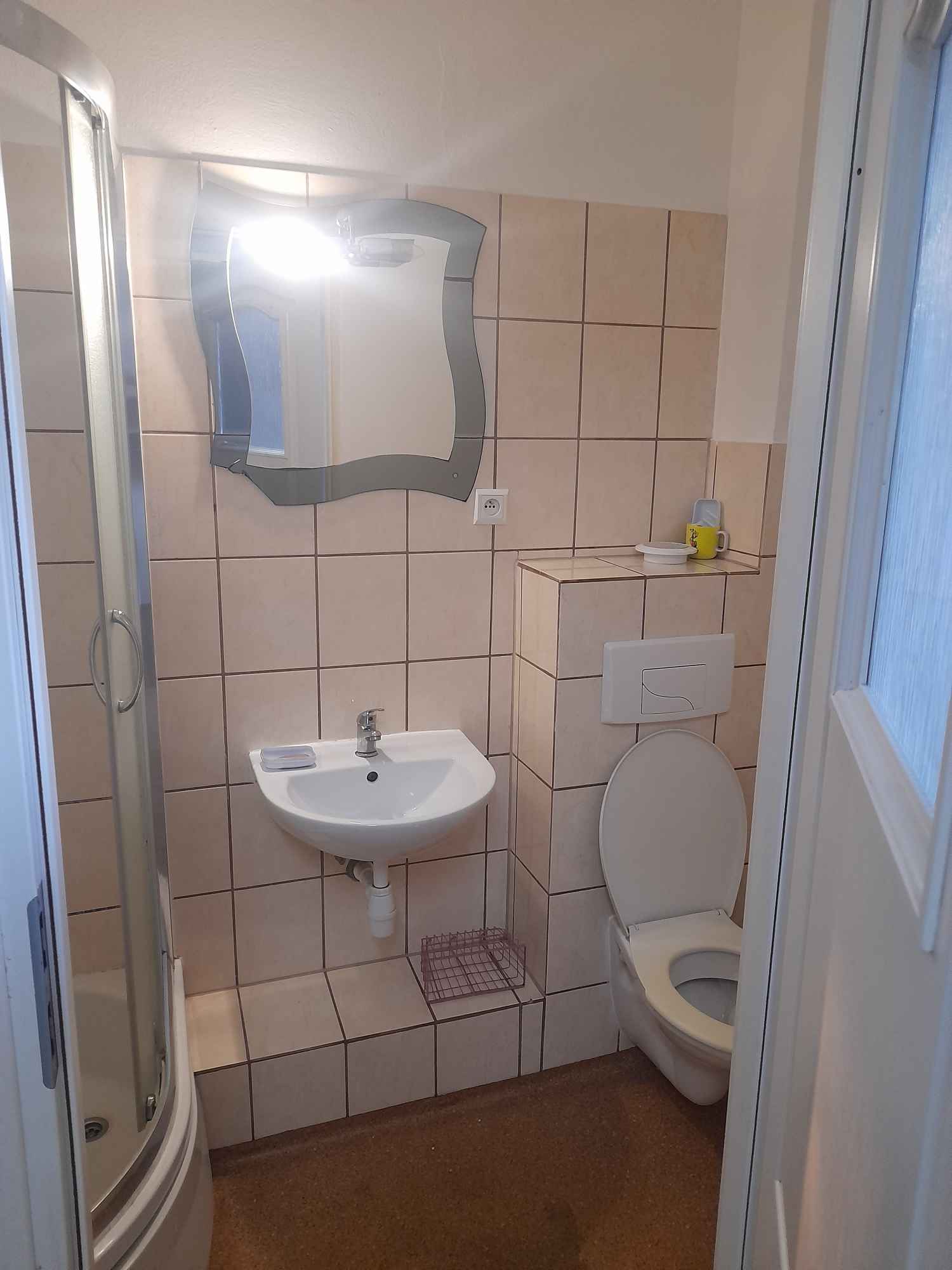 Wynajmę pokój/noclegi Chróścice - zdjęcie 2