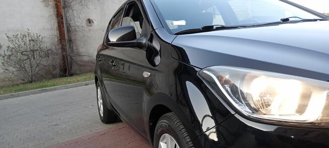 Hyundai i20 ** 1.2 16v benzyna ** 2013 rok Bardzo Ładny ** Radomsko - zdjęcie 12