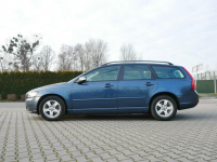 Volvo V50 1.6D2 109KM Kombi Skóra -2xKlimatr -Nowe opony -Zobacz Goczałkowice-Zdrój - zdjęcie 2