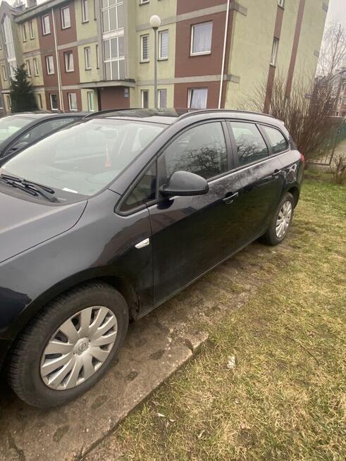 Opel Astra J 2014 Pruszcz Gdański - zdjęcie 2