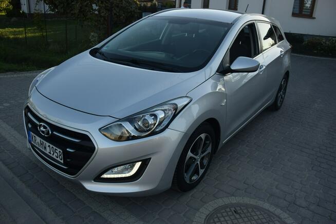Hyundai i30 1.4B MPI 2016r 94 TYS KM Klima Led Sprowadzony Opłacony Majdan Sieniawski - zdjęcie 8