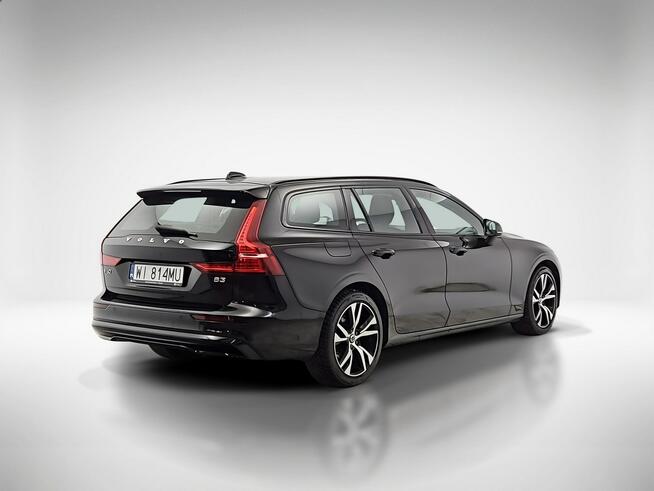 Volvo V60 B3 B Plus Dark aut ! Z Polskiego Salonu ! Faktura VAT ! Warszawa - zdjęcie 5