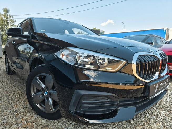 BMW 118i Advantage 140km PDC klima NAVI serwis BEZWYPADEK 2020 Tychy - zdjęcie 3