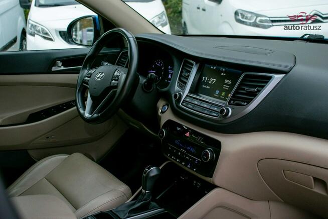 Hyundai Tucson Benzyna*niski przebieg*skóra*zadbany*4x4 Warszawa - zdjęcie 9