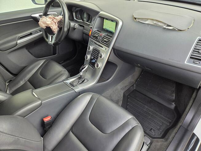 Volvo XC 60 2.0d * LIFT* navi * skóra * xenon * el klapa * kamera Raba Niżna - zdjęcie 10