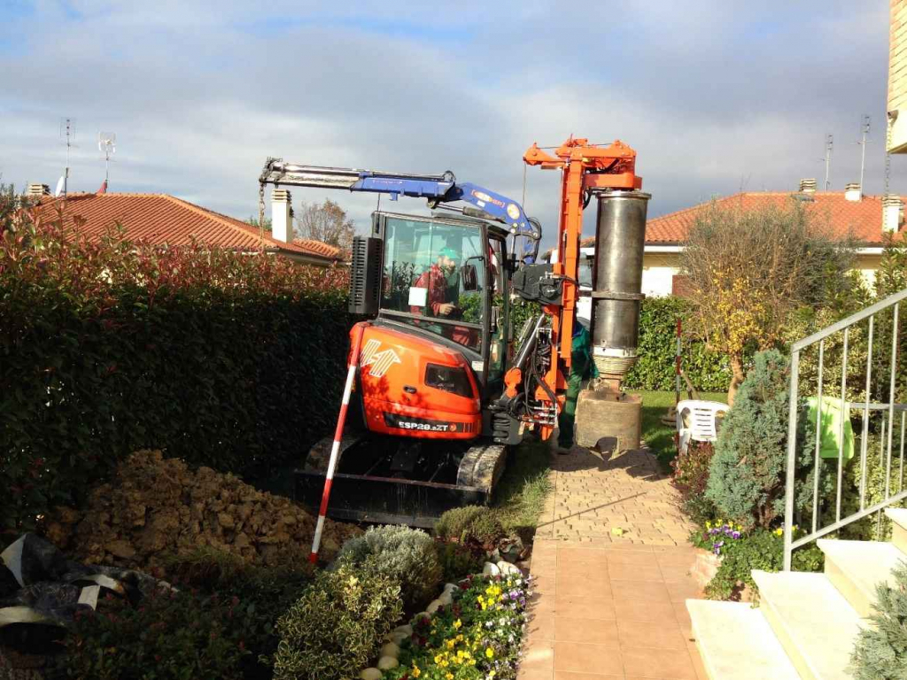 Fabrycznie nowa palownica/wiertnica TESCAR CF2 Stara Bukówka - zdjęcie 1