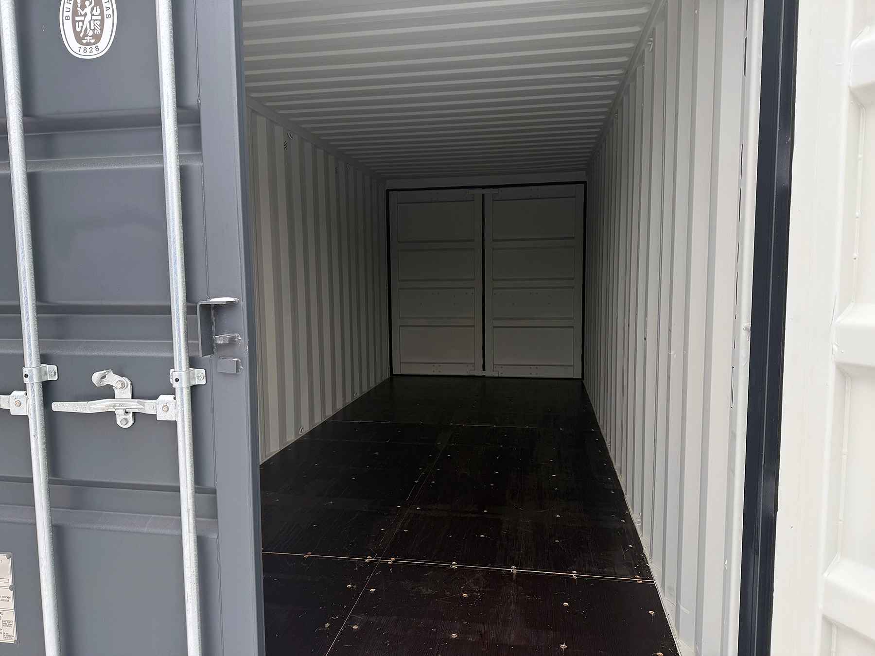 Kontenery z dodatkowymi wrotami na krótkiej ścianie Gdańsk - zdjęcie 9