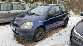 Toyota Yaris 1.0 2001r Salon PL  Wspomaganie Radio Pabianice - zdjęcie 2