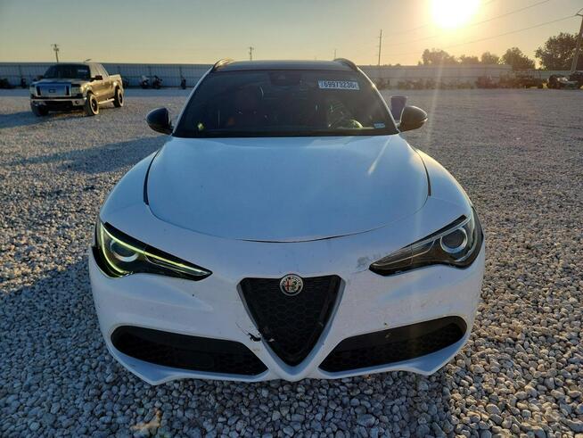Alfa Romeo Stelvio Wersja Ti / AWD / niski przebieg Wrocław - zdjęcie 2