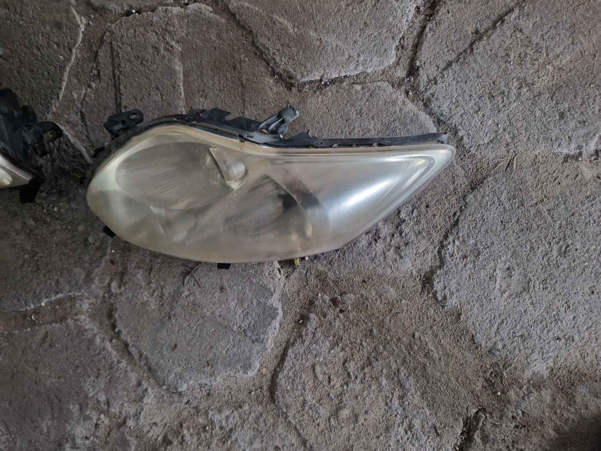 Lampy  toyota auris Nowe - zdjęcie 6