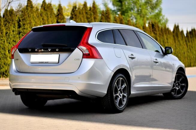 Volvo V60 Ocean Race Led Navi Skóra Full Opcja Płock - zdjęcie 4