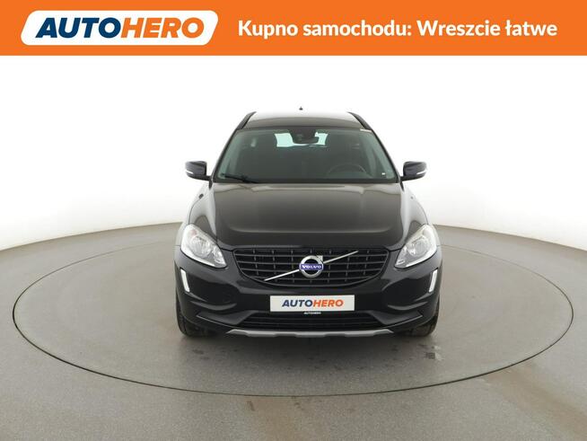 Volvo XC 60 automat hak pdc grzane fotele navi auto klima Warszawa - zdjęcie 11