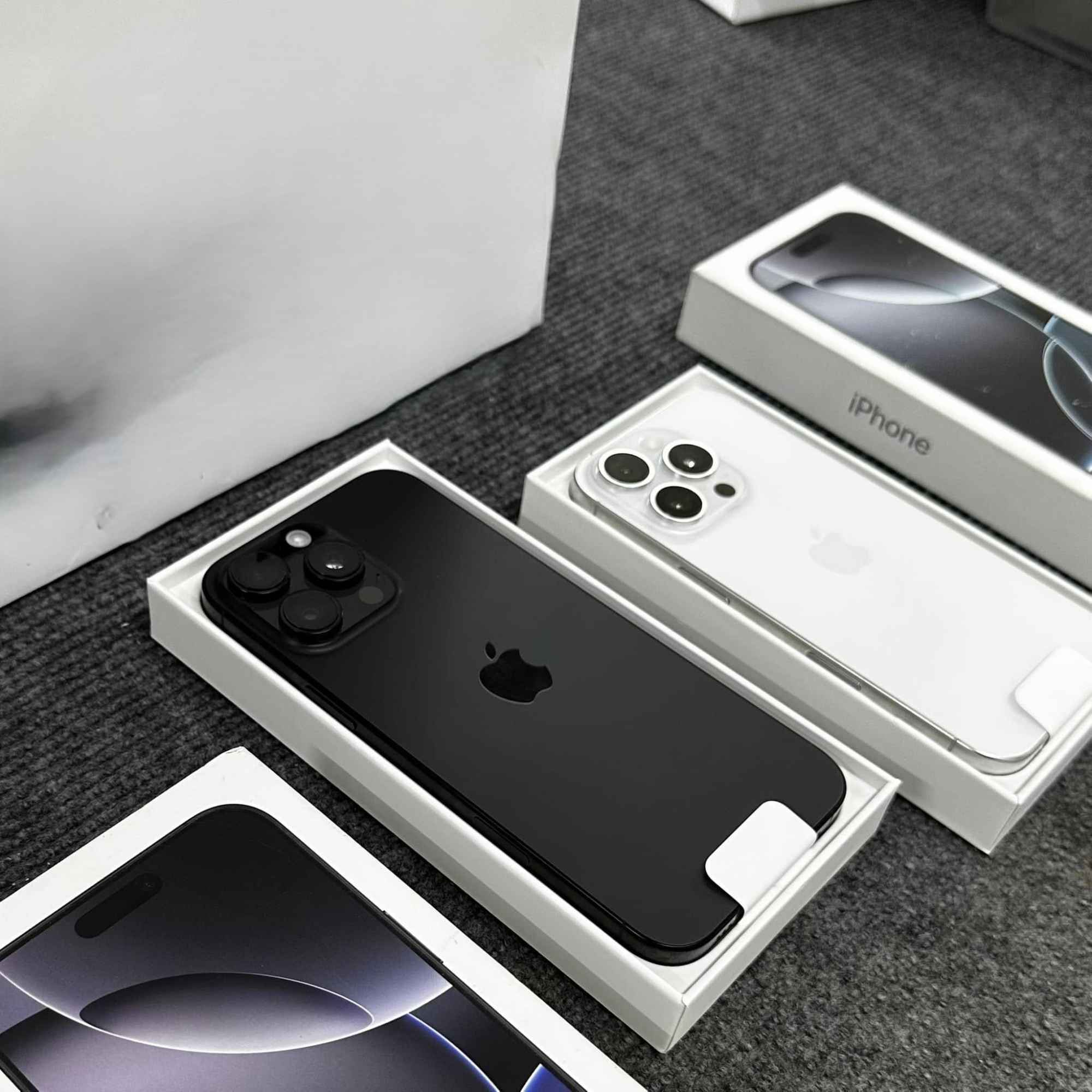 Nowe Apple iPhone 16 Pro Max dla 570 EUR,  iPhone 16 Pro dla 500 EUR Bałuty - zdjęcie 2