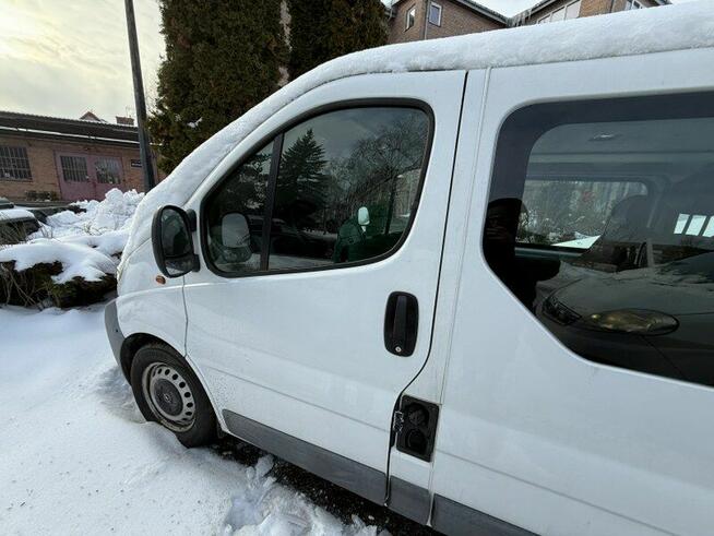 OPEL VIVARO 2005 r. WZ089FU od syndyka Warszawa - zdjęcie 4