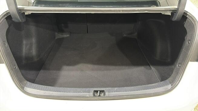 Toyota Corolla 1.8 Hybrid GPF Active sedan Warszawa - zdjęcie 11