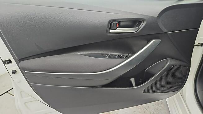Toyota Corolla 1.5 Comfort ! Z Polskiego Salonu ! Faktura VAT ! Warszawa - zdjęcie 10