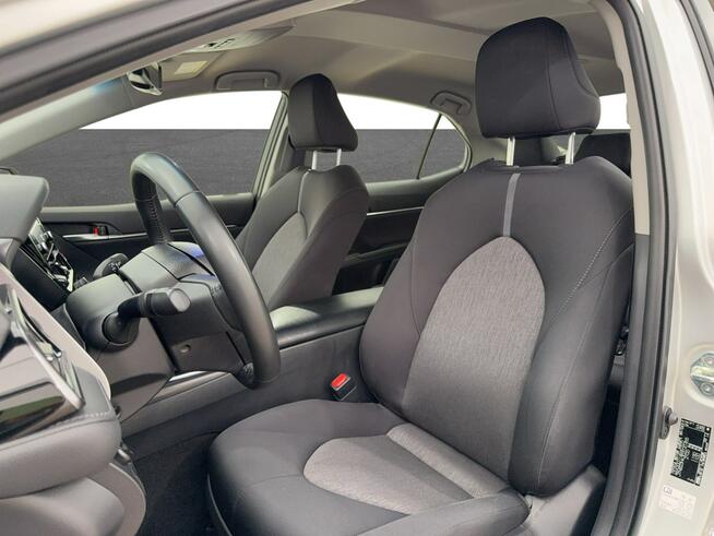 Toyota Camry 2.5 Hybrid Comfort CVT Sedan Warszawa - zdjęcie 10