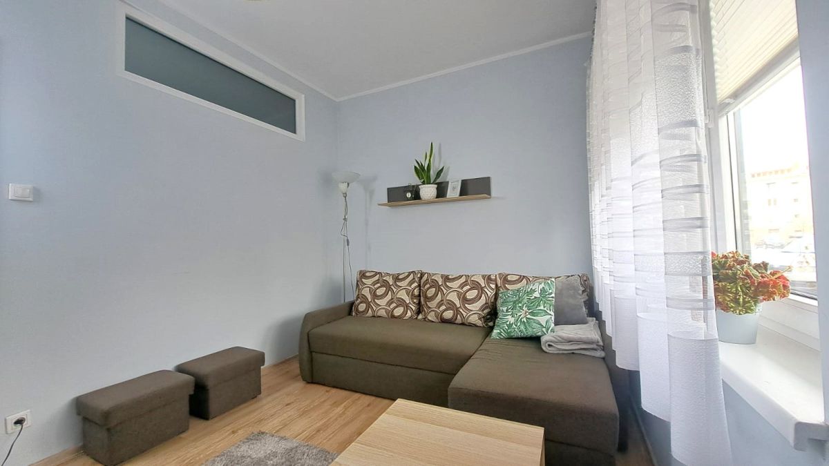 Kawalerka z miejscem postojowym Poznań - zdjęcie 2