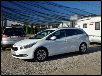 Kia Cee&#039;d 1.6CRDi 128KM* perła*Led*navi*ks.servis Nowy Sącz - zdjęcie 4