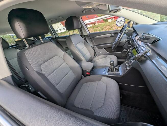 Volkswagen Passat B7 Variant 1,6 TDI Comfortline Kamienna Góra - zdjęcie 5