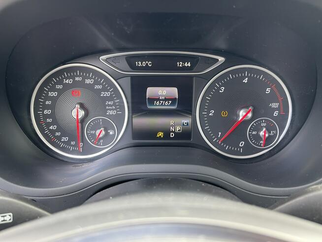 Mercedes B 180 Automat Skóra Klimatronik Podgrzewanie LED Gliwice - zdjęcie 8