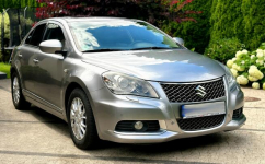 Suzuki Kizashi 2.4 4x2 178 KM Bogata wersja Keyless Go Skóry 2xPDC Wrocław - zdjęcie 2