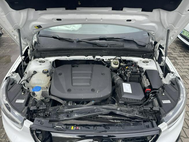 Volvo XC 40 T3 Skóra Podgrzewanie Kamera Virtual Gliwice - zdjęcie 12