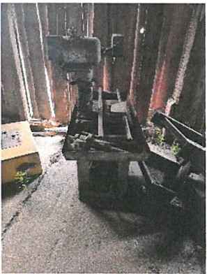 syndyk sprzeda ostrzarkę do frezów DEMAL Stare Miasto - zdjęcie 2