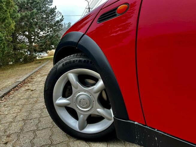 Śliczny.Zadbany.Mini.Cooper.R50.1.6.Benz.150Tys.Prz.2003 r. Zduńska Wola - zdjęcie 7