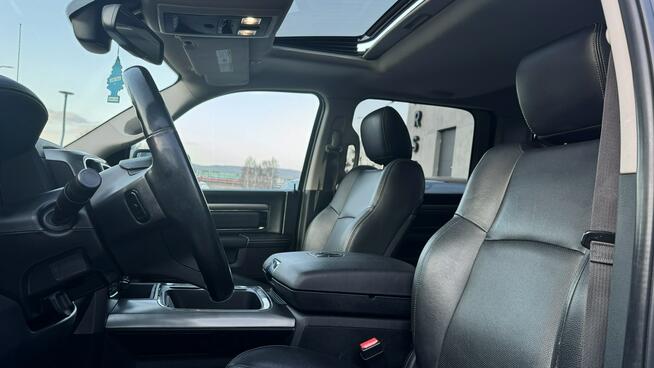 RAM 2018 SPORT 5.7HEMI Kam cofania Wentyle Szyber Alpine Grzana kierow Gdynia - zdjęcie 8