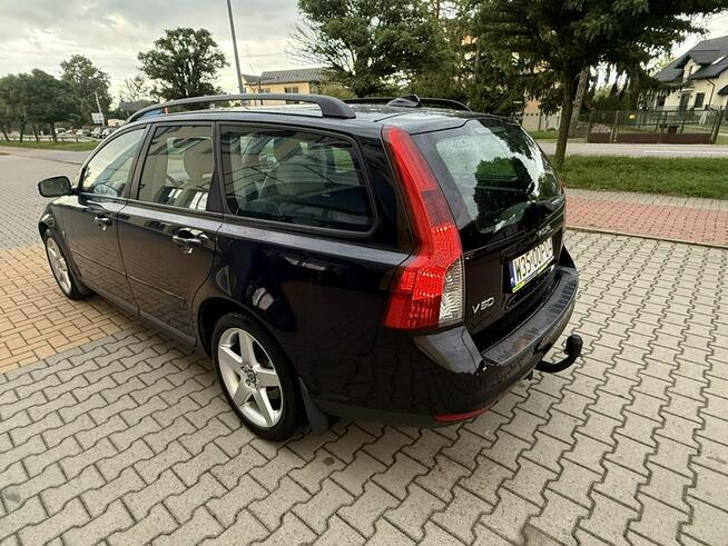 Volvo V50 Lift 2.0B 2007r Skóra Kremowa Alufelgi Serwisowane Hak! Sokołów Podlaski - zdjęcie 2