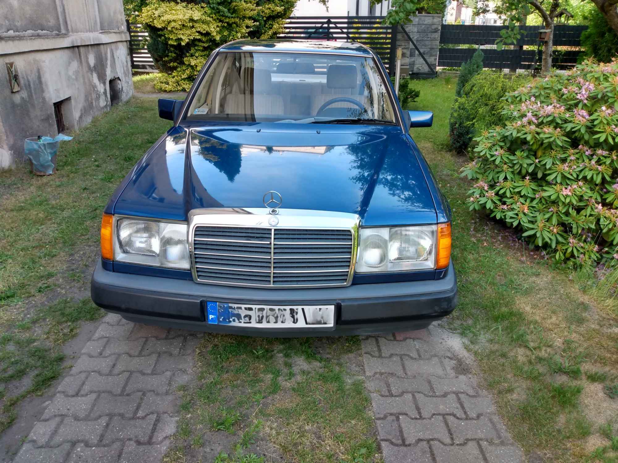 Sprzedam Mercedesa W124 Katowice - zdjęcie 3