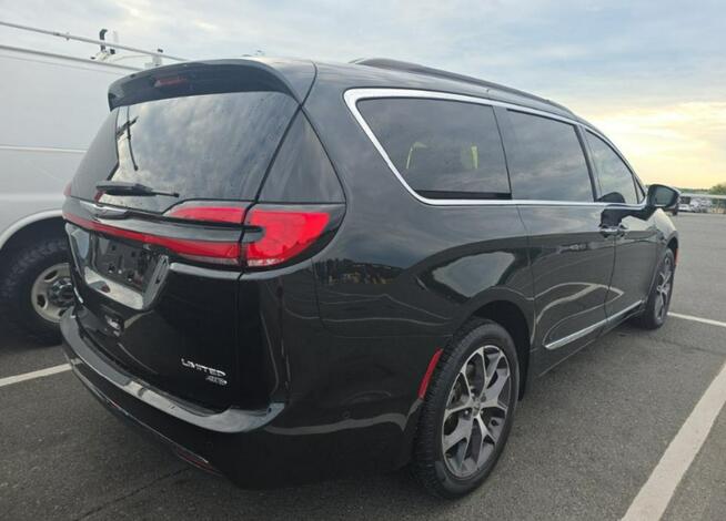 Chrysler Pacifica LIMITED / AWD / niski przebieg Warszawa - zdjęcie 4