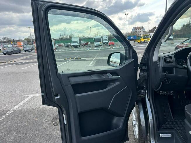 Volkswagen Multivan Salon Polska // BEZWYPADKOWY - Oryginał // Ostrołęka - zdjęcie 12