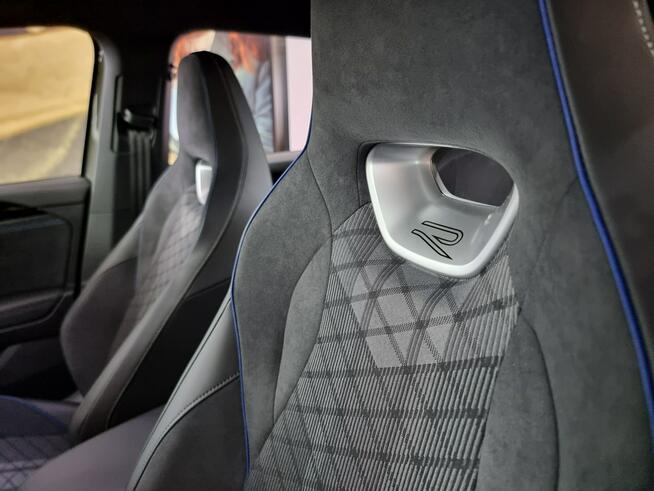 Volkswagen Tiguan R-Line Plus 1.5 eHybrid 272KM Pakiet Zimowy Stalowa Wola - zdjęcie 12