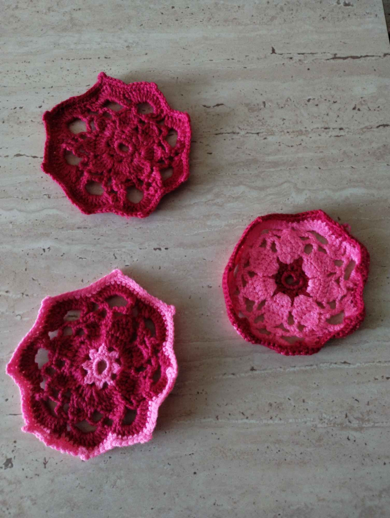 Szydełkowe podstawki pod kubek Grabówiec - zdjęcie 7