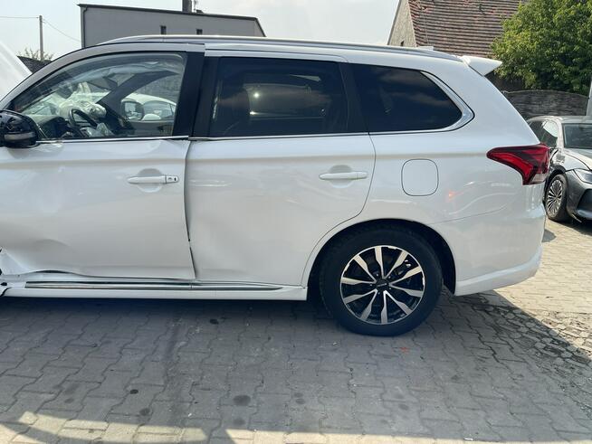 Mitsubishi Outlander AWD PHEV Automat Klimatronik Kamera Podgrzewanie Gliwice - zdjęcie 9
