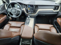 Volvo XC 60 INSCRIPTION / AWD / T6 / niski przebieg Częstochowa - zdjęcie 8