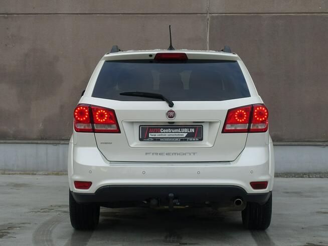 Fiat Freemont 2.0D 170KM/Automat/4X4/Nawi/Kamera/Skóry/Pełny Serwis Lublin - zdjęcie 9