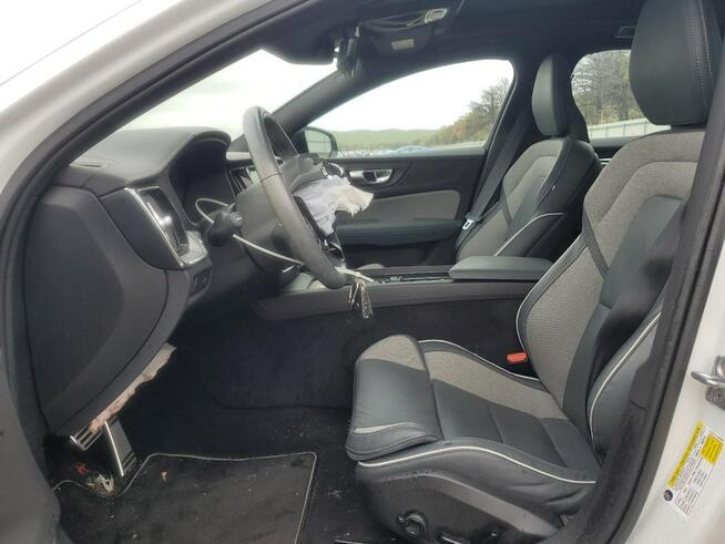 Volvo S60 R-DESIGN / AWD / T5 / niski przebieg Warszawa - zdjęcie 7