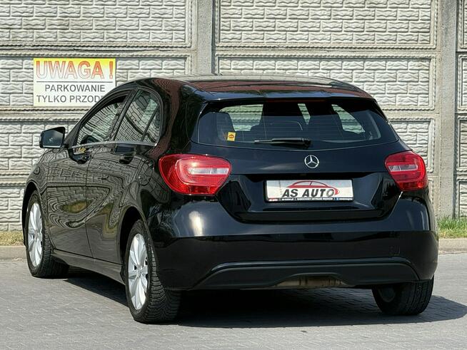 Mercedes A 180 1,6i 122KM Urban/Navi/Skóra/Kamera/Tempomat/Alu/Serwis Węgrów - zdjęcie 4