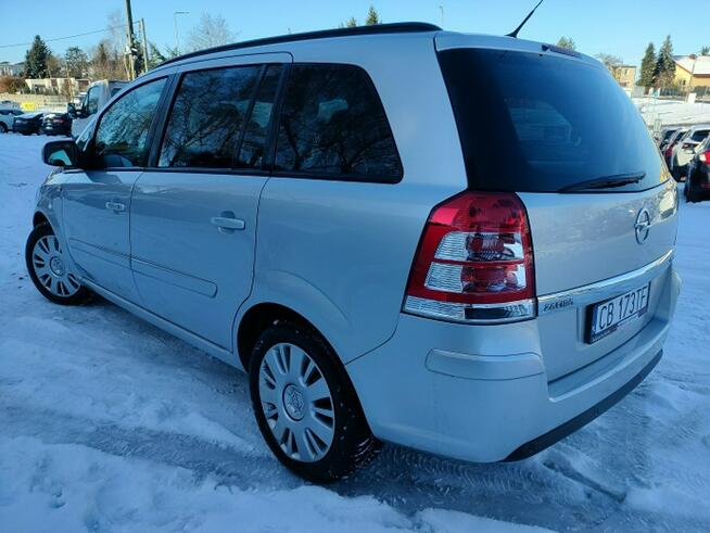 Opel Zafira Bogata wersja* Zarejestrowany* Zadbany Bydgoszcz - zdjęcie 4
