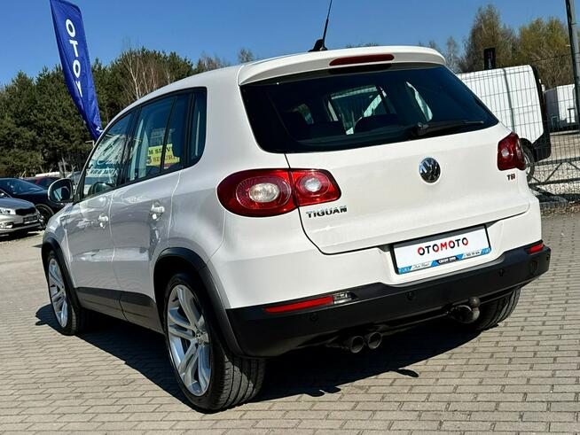Volkswagen Tiguan *BDB stan*Bogate Wyposażenie*Alu 19 cali* Zduńska Wola - zdjęcie 8