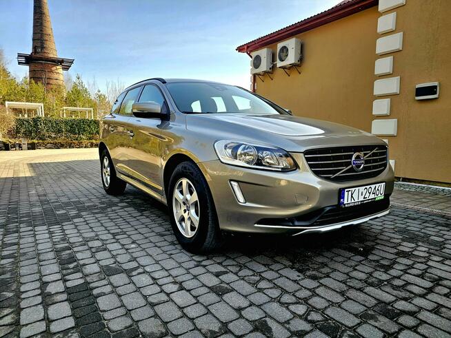 Volvo XC 60 2.0 D 5 cylindrów Skóry Navi  Serwis Zagnańsk - zdjęcie 3