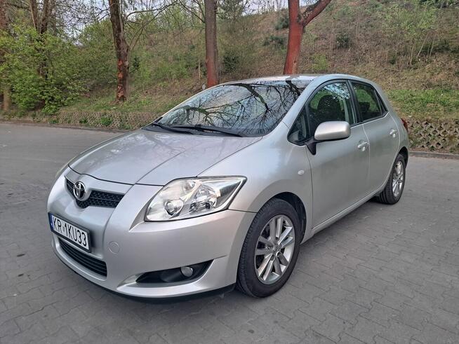 Toyota Auris 1.33 VVT-i 2009 Kraków - zdjęcie 2