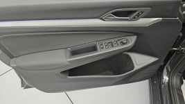 Volkswagen Golf VIII 2.0 TDI Life ! Z Polskiego Salonu ! Faktura VAT Warszawa - zdjęcie 10
